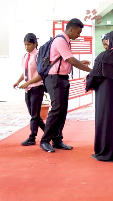 ދިރާސީ އާ އަހަރަށް ސްކޫލްތައް ހުޅުވުން