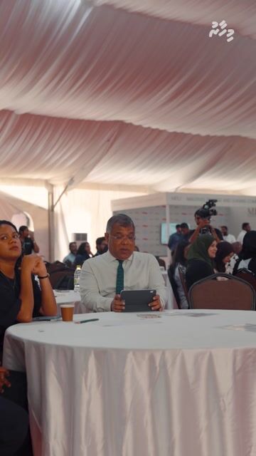 ފައިނޭންޝަލް އެކްސްޕޯގެ ފޯރަމުން ފެނުނު ތަސައްވުރު