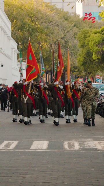 ޖުމްހޫރީ ދުވަހުގެ މުނާސަބަތުގާ ދިވެހިރާއްޖޭގެ ކެޑެޓް ކޯ އިން ކުރިޔަށް ގެންދިޔަ އަސްކަރީ ހިނގާލުން