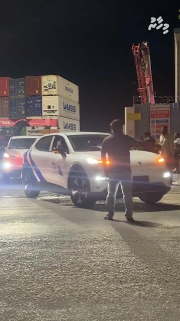 ޓެކްސީ ލައިން ފަށަން ގިނަ އަދަދެެއްގެ ކާރު ގެނައުން