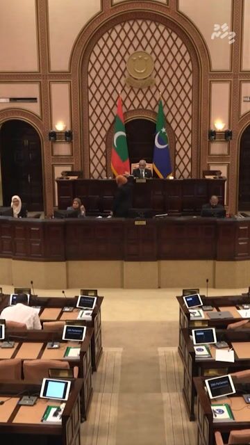 ޒަކާތު ފަންޑާއި ވަގުތު ފަންޑުން ބޮޑެތި އިންވެސްޓްމަންޓްތައް