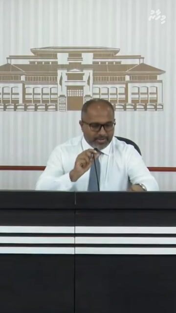 ޑޮލަރު ސްމަގްލްކުރާ ބިދޭސީންތަކެއްގެ މައްސަލަ ތަހުގީގު ކުރަނީ
