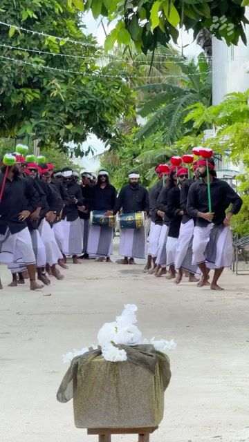 ކ. ހިންމަފުށީގައި ފިރިހެނުންގެ ދަފިނެގުން